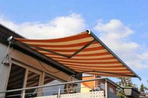 Read more about the article Beat The Summer Heat With Retractable Awnings This Year